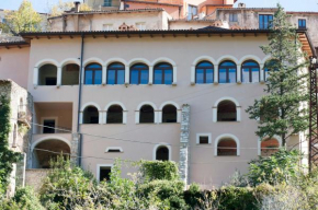 Отель Il Convento sul Gizio  Петторано-Суль-Джицио